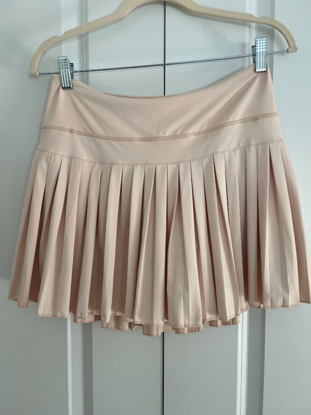 Goldhinge Pleated Skort (Size L)